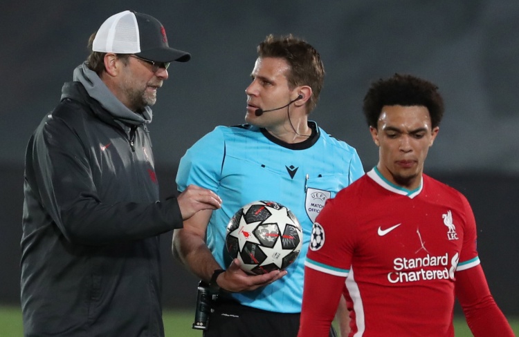 进入拉锯阶
